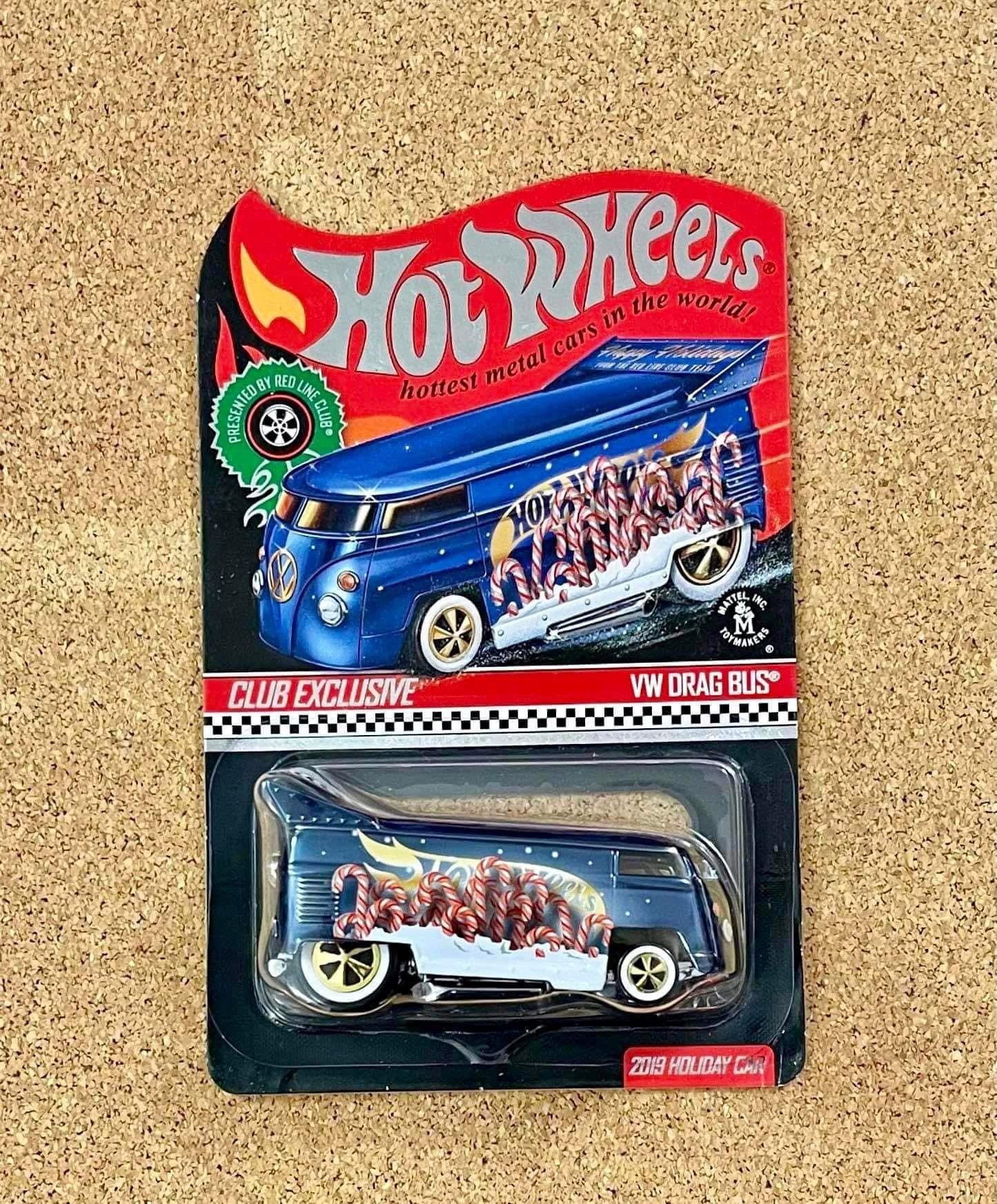 Holiday Volkswagen Drag Bus